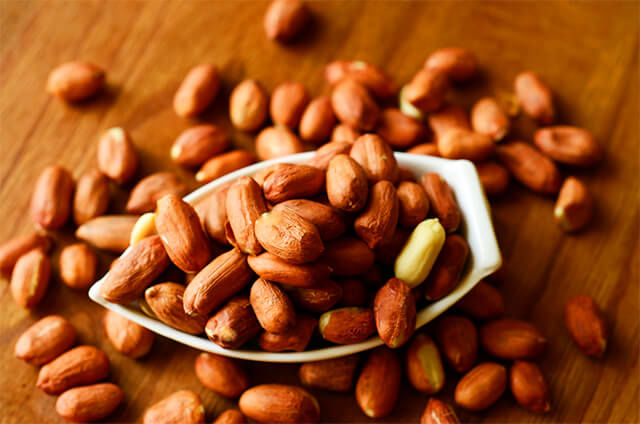 ローストピーナッツ加工したバ..