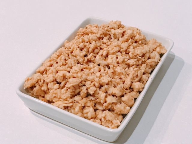 味噌ピーナッツを使ったアレンジ料理のイメージ