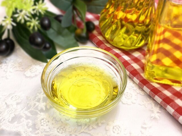 オリーブオイル.jpg