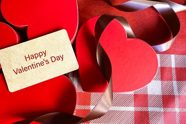 バレンタインのイメージ｜チョコ以外の甘くないギフト提案